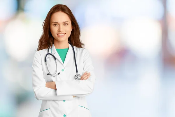 Medico donna con stetoscopio — Foto Stock