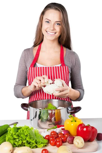 Piękna kobieta ze świeżymi warzywami — Zdjęcie stockowe