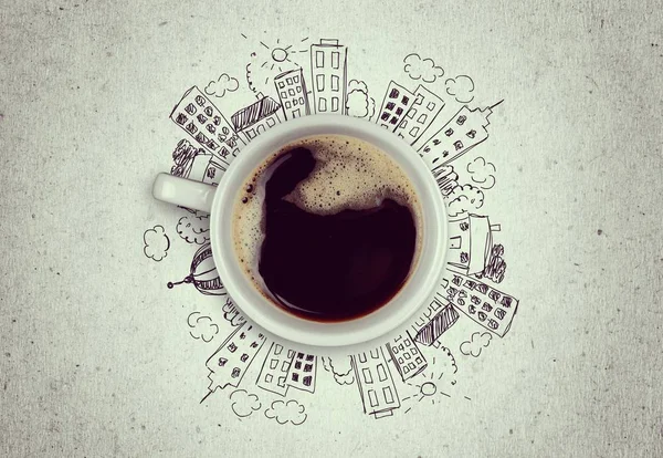 一杯のコーヒーと近代的な都市の概念 — ストック写真