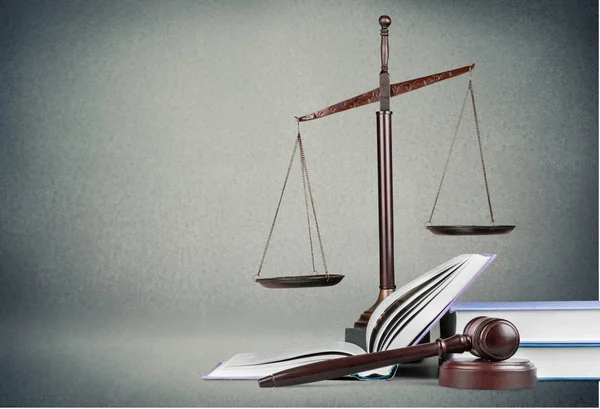 Justice Scales, gavel and books — Stock Photo, Image