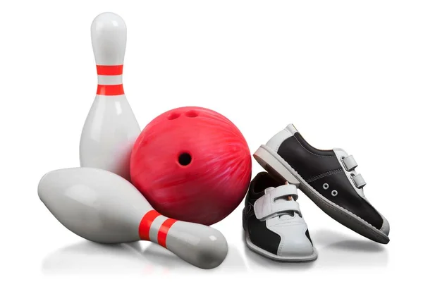 Chaussures de bowling et ballon — Photo