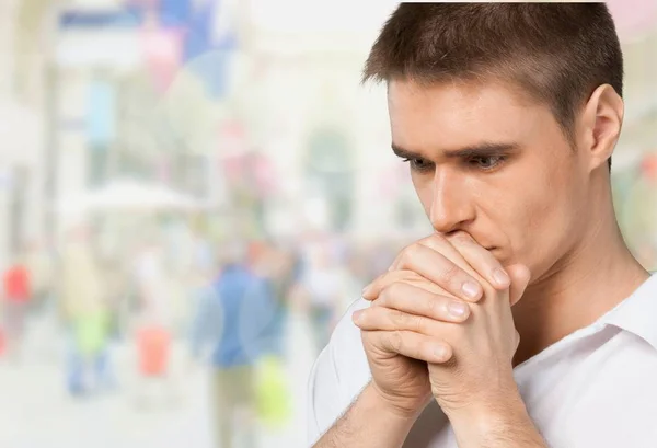Tampan pria berdoa — Stok Foto
