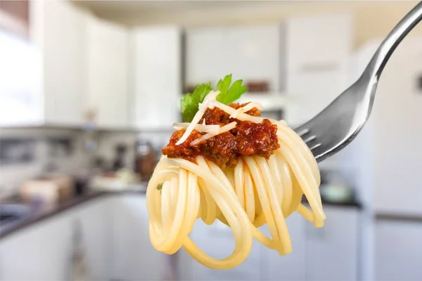 Vork met smakelijke pasta — Stockfoto