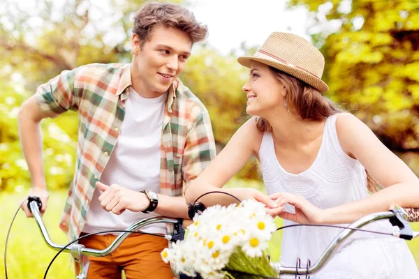 couple riding bikes