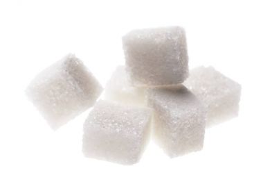 Küpleri beyaz şeker