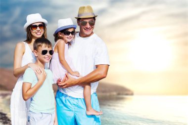 mutlu aile vacations
