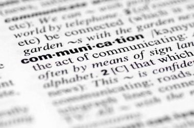 iletişim baskılı ve sözlük sayfada vurgulanır