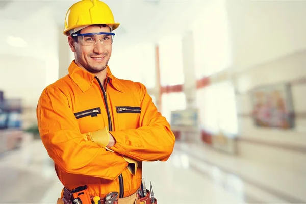 Trabajador masculino en hardhat —  Fotos de Stock