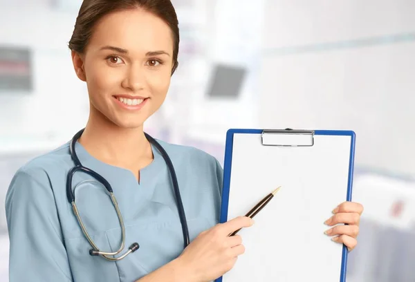 Attractive young doctor woman — Stock Photo, Image