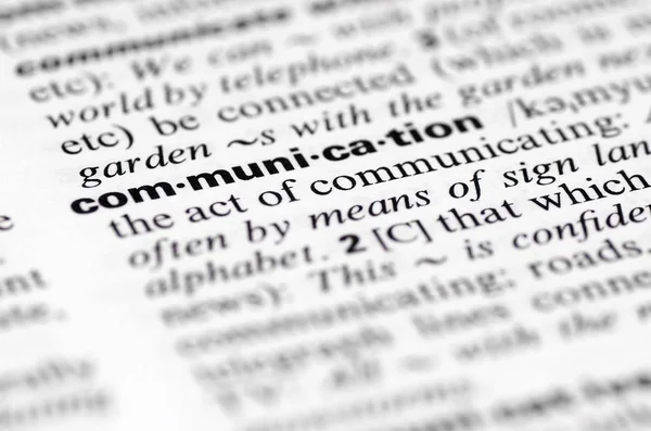 iletişim baskılı ve sözlük sayfada vurgulanır