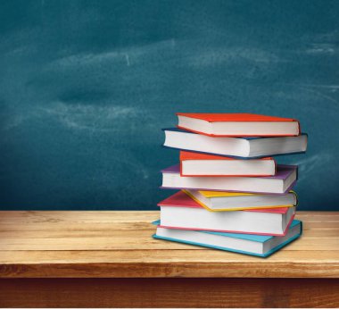 Renkli kitap toplama 