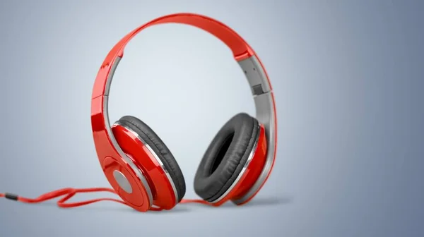 Moderne rode hoofdtelefoon — Stockfoto