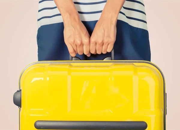 Woman with travel bag — Stock Photo, Image