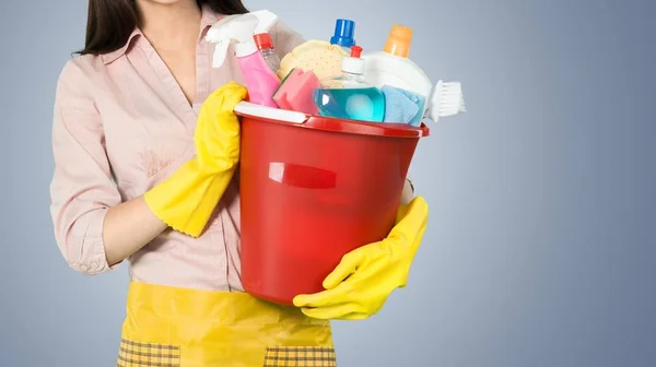 Mulher Cleaner com equipamentos — Fotografia de Stock