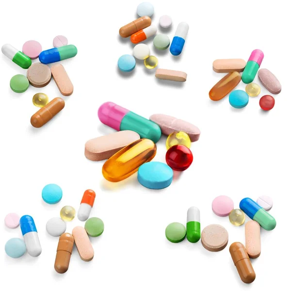 Много разных таблеток — стоковое фото