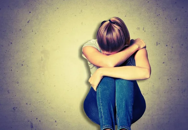 Kobieta będąca ofiarą przemocy domowej — Zdjęcie stockowe