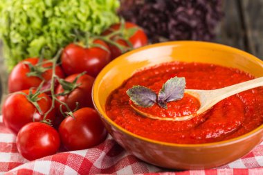 lezzetli domates çorbası