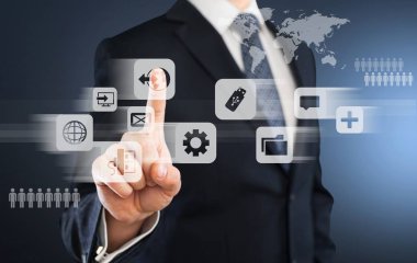 ekrana dokunarak iş adamı