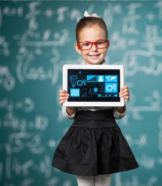 tatlı liseli kızlar