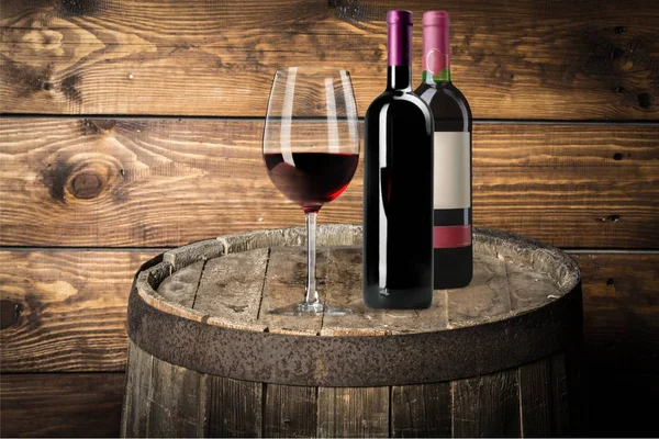 Az üveg- és üveg vörösbor — Stock Fotó