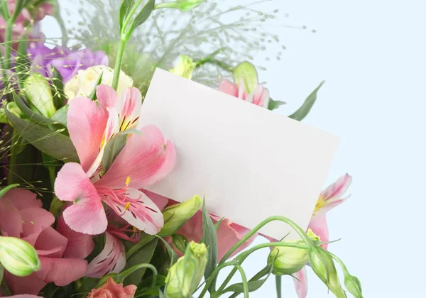 Букет цветов лилии — стоковое фото