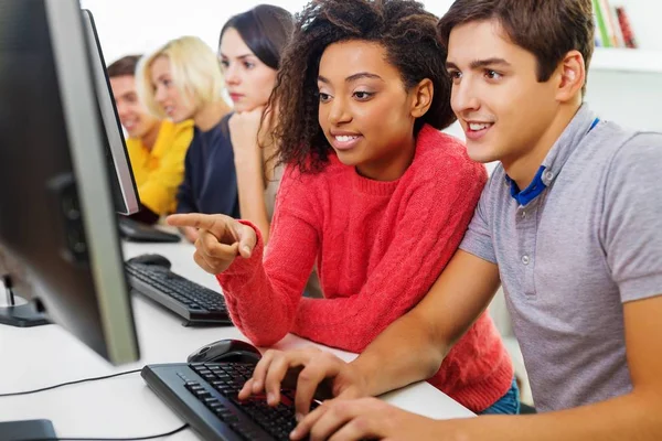 Group of Students with computer — Stock Photo, Image