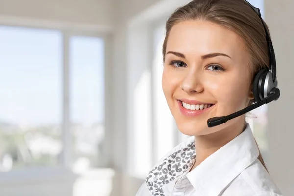 Young woman  with headphones — Stock Photo, Image