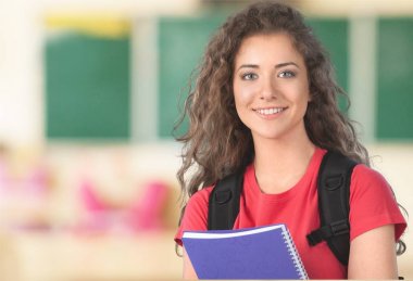 genç kız öğrenci  