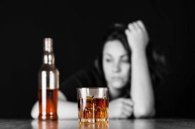 kadında depresyon, alkol içme
