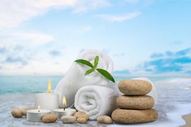 bazalt taş ve havlu