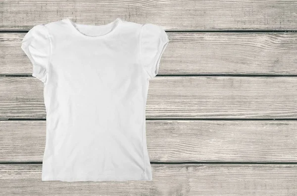 T-shirt branca feminina — Fotografia de Stock