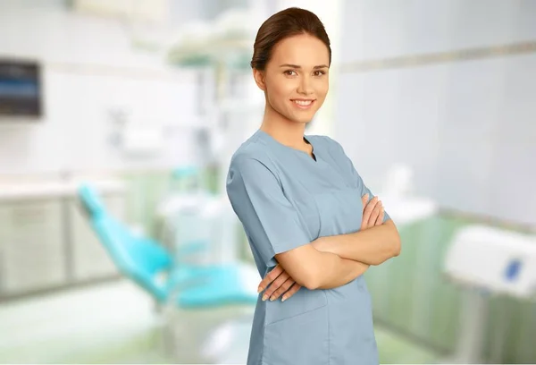 Jovem médica atraente — Fotografia de Stock