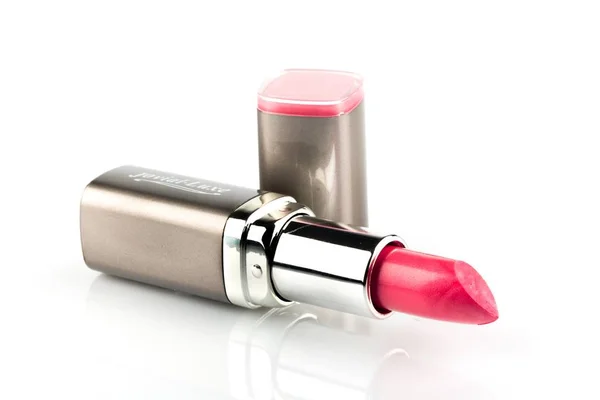 Glanzende roze lippenstift — Stockfoto