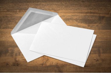 blan zarf yığınını