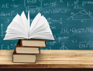 Renkli kitap toplama 