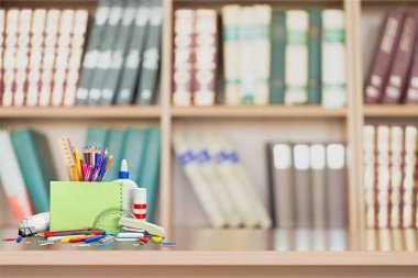 Okul Kırtasiye kompozisyon 