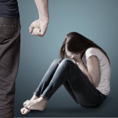 Aile içi şiddet mağduru kadın 