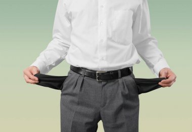 boş cepler ile işadamı