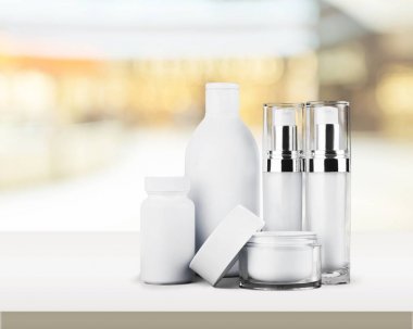 kozmetik ürün kümesi