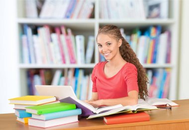 genç kız öğrenci