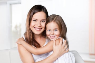 Mutlu anne ve kız