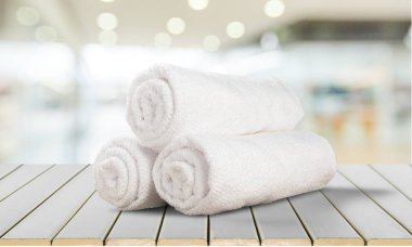 Kabarık havlu yığını