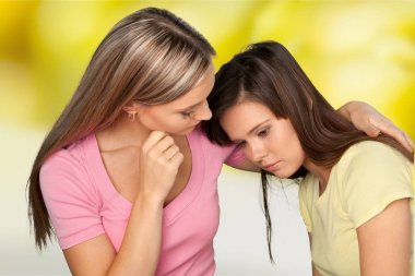 Teselli ve bakım, iki kadın portre