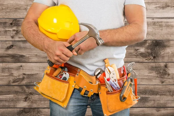 Trabajador con casco — Foto de Stock