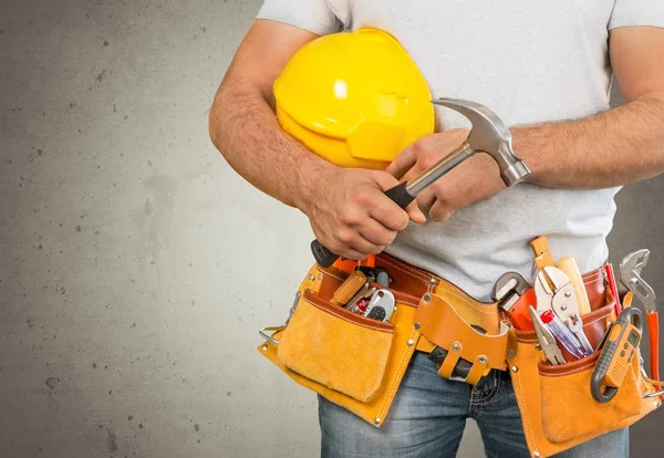 Trabajador con casco — Foto de Stock