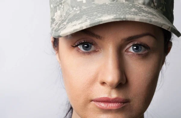 여성 육군 군인 — 스톡 사진