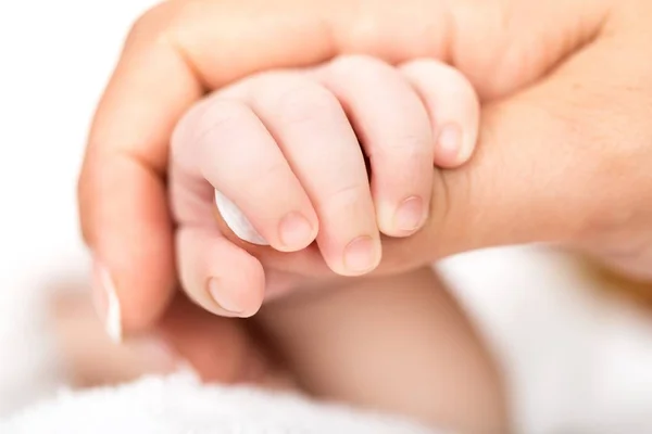 New born baby hand — Stock Photo, Image