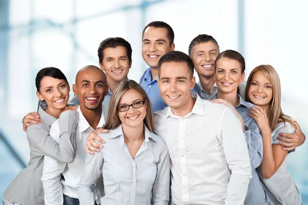 Gruppe selbstbewusster Geschäftsleute — Stockfoto