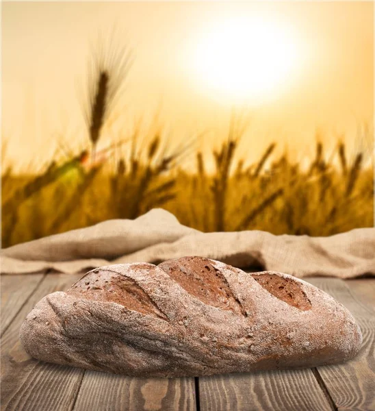 Rustieke vers brood — Stockfoto