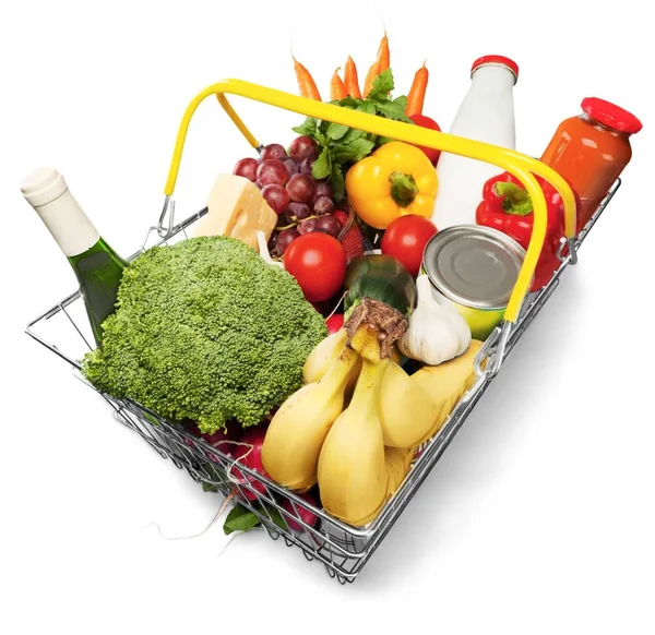 Detail Čerstvých Potravin Košíku Izolovaných Bílém Pozadí — Stock fotografie